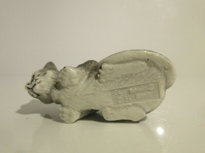 13112 Schleich Cat: Grey Cat, laying ref:1D2132