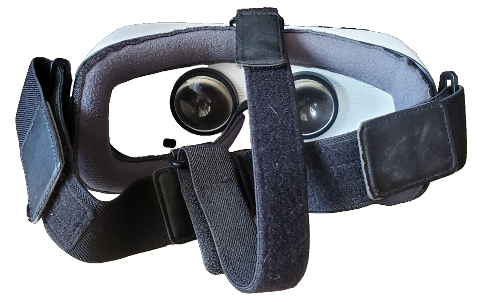 Samsung SM-R322NZWAXAR Oculus Gear VR para Note5/S6 edge+/S6/S6 edge Foto 2 de 4