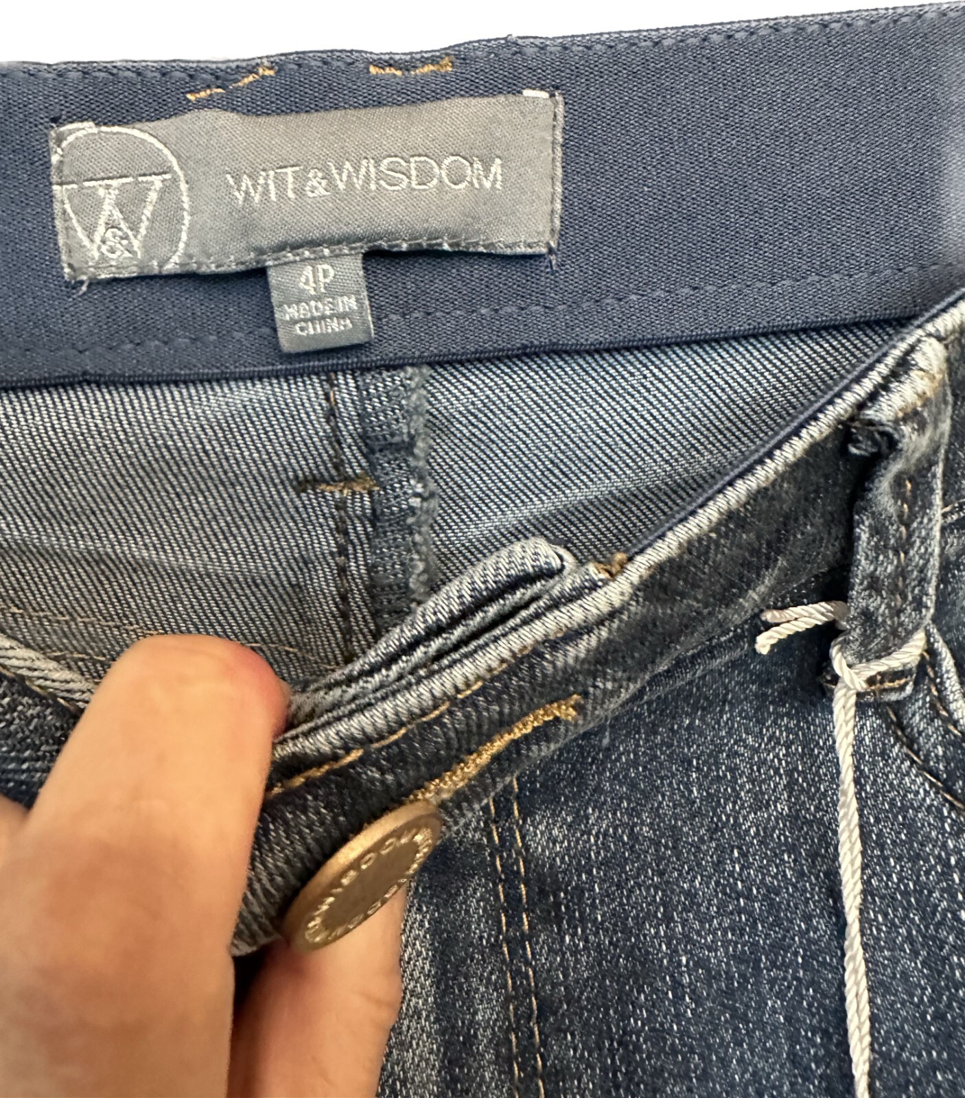 Nordstrom "Ab"solution Mid rise Itty Bitty Boot Cut Jeans  PETITE Inseam 29"