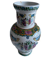 Stunning Chinoiserie Vase Marked Hong Kong To Base
