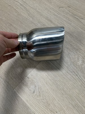 4'' Stainless 304 Short Muffler tip w/ 3'' Inlet.  5'' length 4'' diameter Universal
