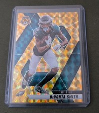 2021 Mosaic - Rookies Devonta Smith #305 Reactive Yellow Mosaic Prizm (RC)