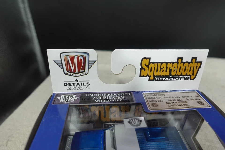 Chevrolet Cheyenne Raw Chase 1974 M2 Machines Squarebody Syndicate 1/250 1/64 Foto 3 de 3