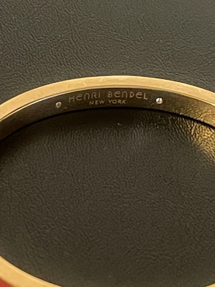 Brazalete Henri Bendel raro esmalte rojo oro rosa Foto 4 de 4