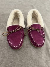 L.L. Bean Magenta Plum Suede Moccasin Slippers Fleece Line Women's Size 10M