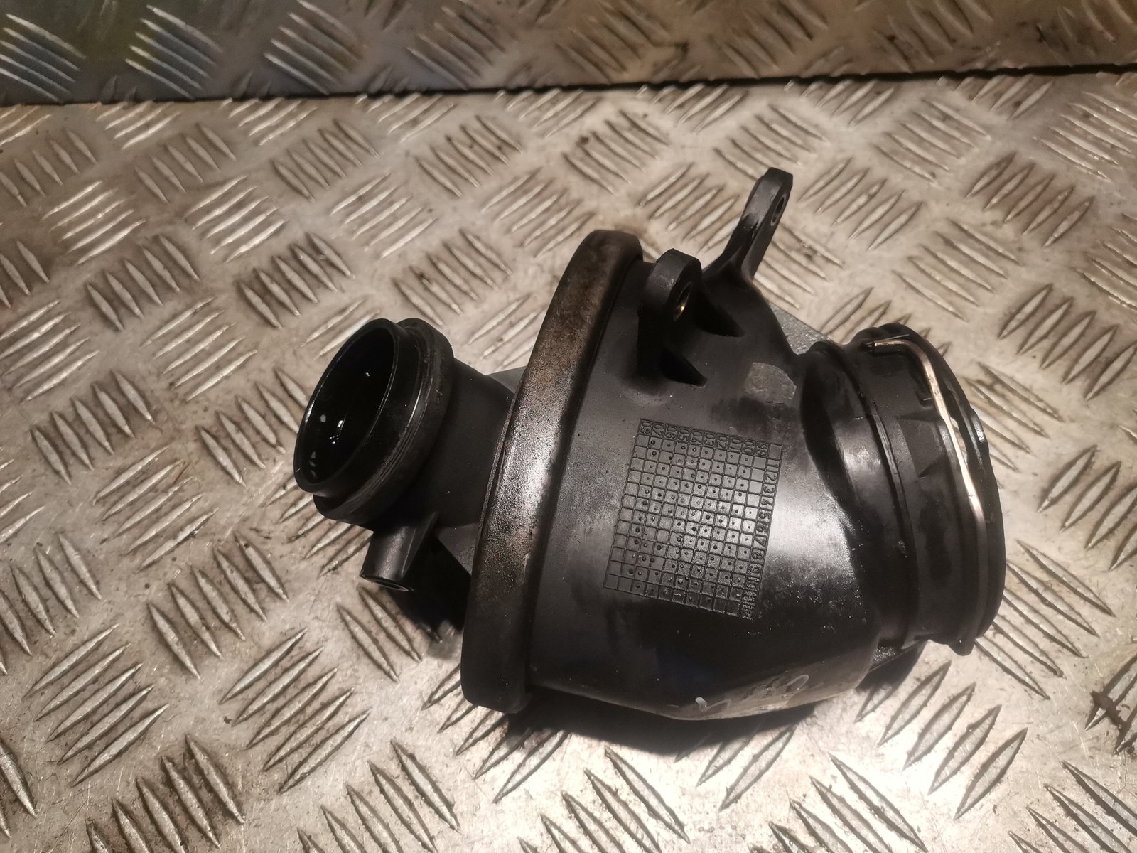 Mercedes-Benz C E Class W204 W211 220 CDI Air Charging Pipe  