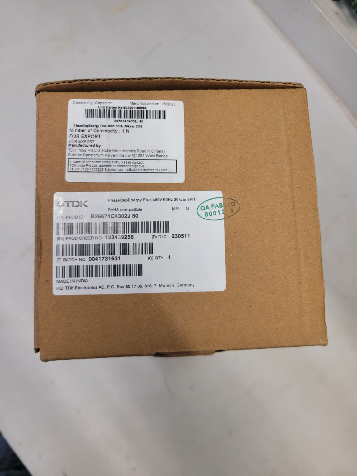 NEW EPCOS TDK MKK480-D-30.0-03 PhaseCap 480VAC FILM CAPACITOR B25674C4302J80