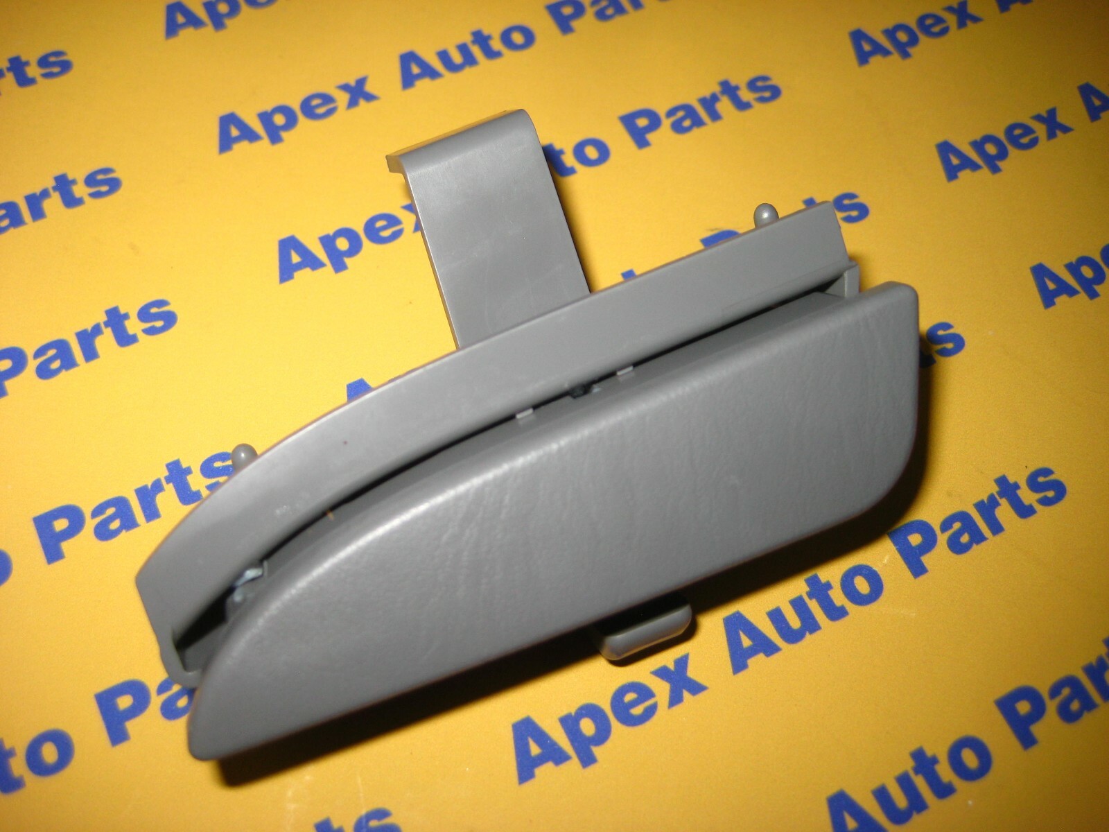 Toyota Center Console Lid Latch OEM Genuine Toyota 20052011