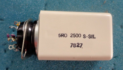 SIGMA 5RO 2500 S-SIL 7827 RELAY 2500 OHMS With The 8-PIN Mounting SOCKET 2.5 KΩ