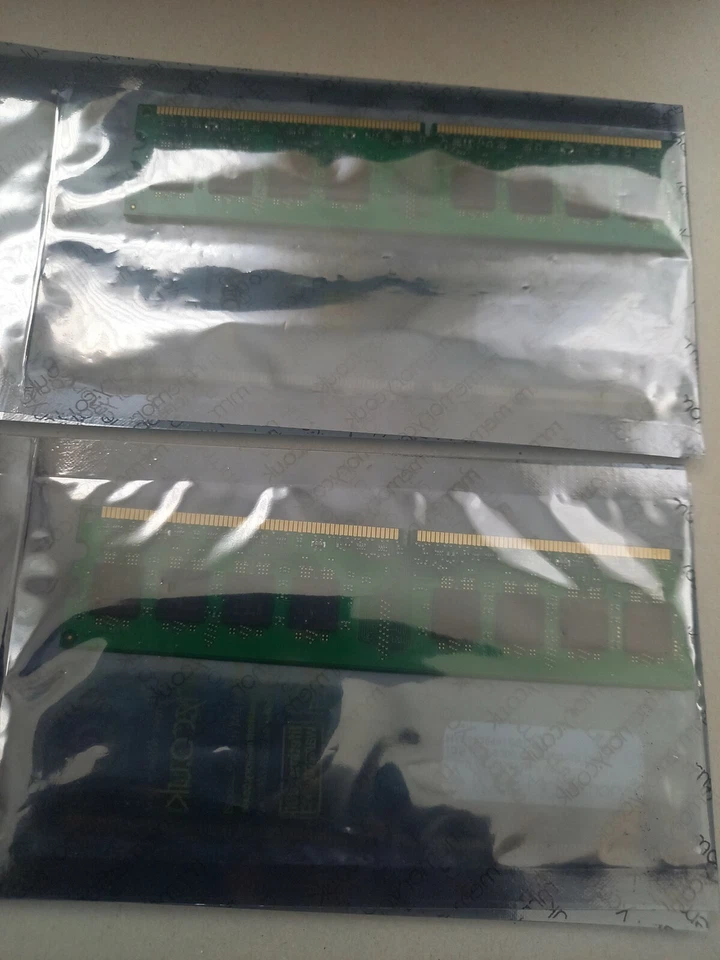 HYPERTEC 4 X 1GB (PC2-5300 667MHZ) DDR2 Desktop PC Memory ** (100% Sealed) **  - Image 4 of 4