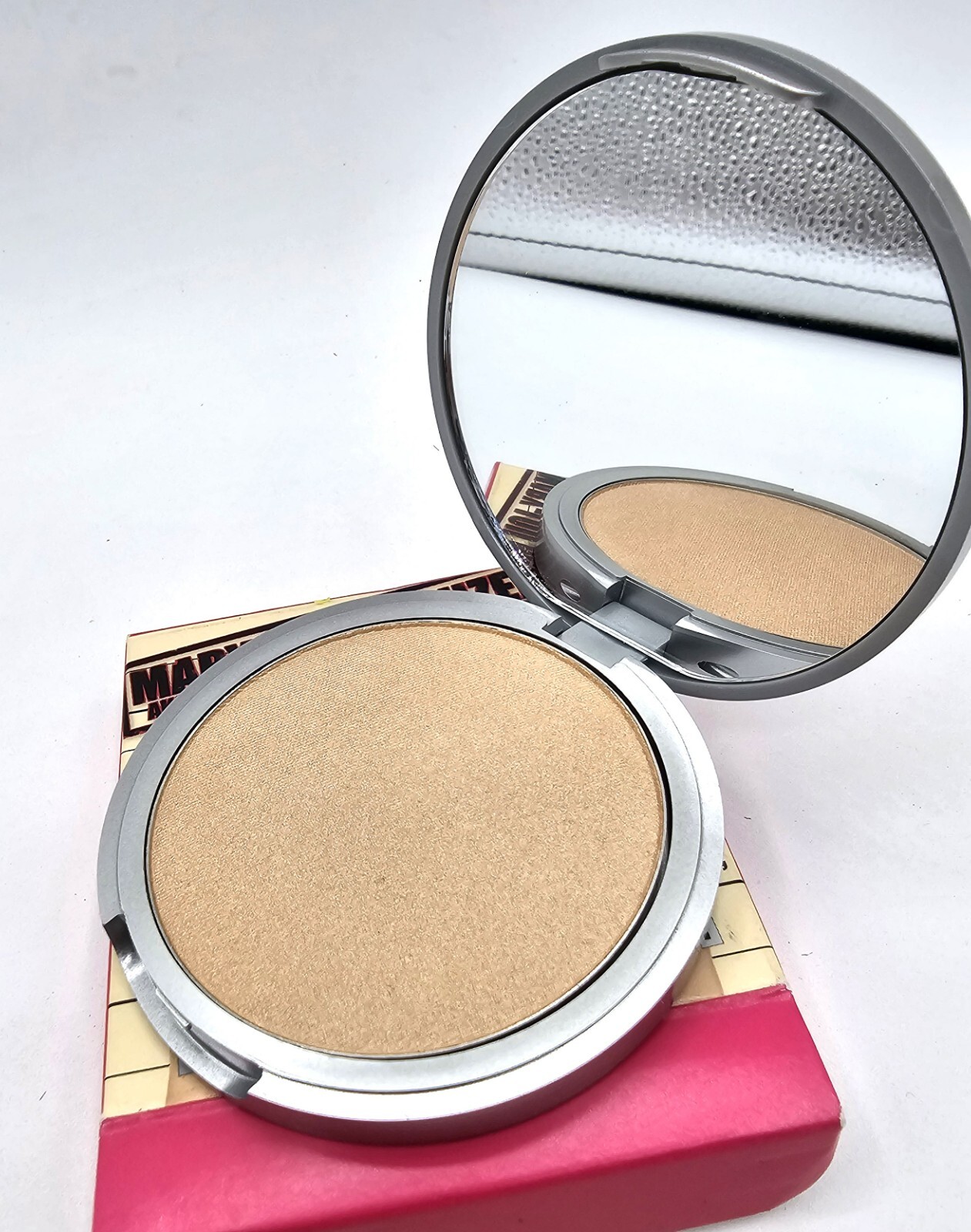 The balm Mary Lou Manizer highlighter new in box 0.32oz. NEW!