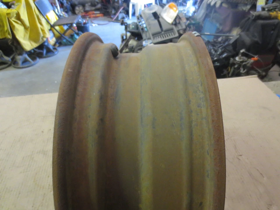 Buick Regal Lesabre Cadillac Oldsmobile aro de roda de aço 15" fabricante de equipamento original usado 8027 RNA - Imagem 3 de 4