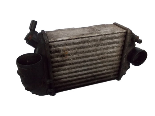 ORG LADELUFTKÜHLER -- AUDI A4 B5 VW PASSAT  // 059145805