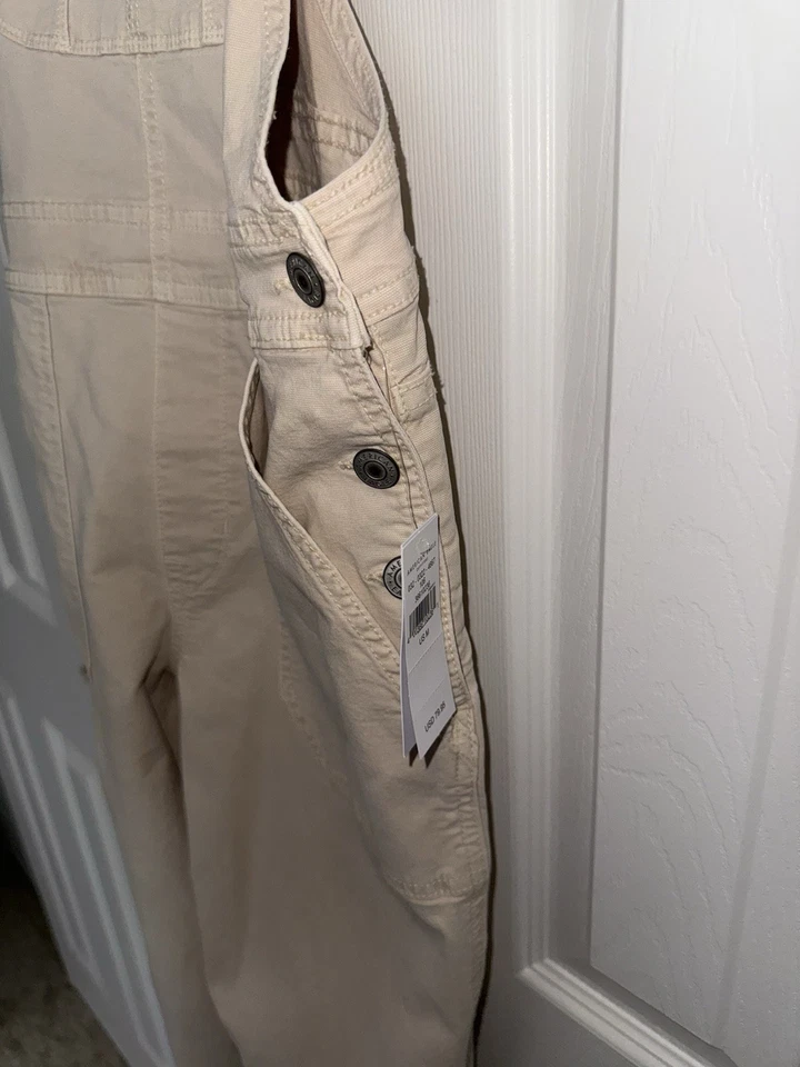 Mono crema para mujer American Eagle talla mediana nuevo con etiquetas Foto 3 de 4