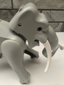 Lego Gray Elephant Adventurers Orient Expedition Minifigure 7414 Read Descriptio