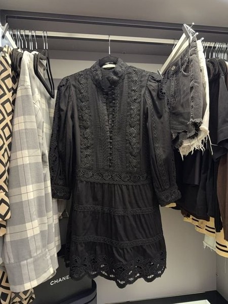 Women alice + olivia Dress Black  S-M