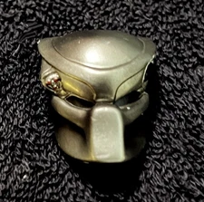 PREDATOR MASK ONLY • NECA PREDATOR FIGURE ACCESSORIES