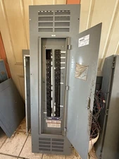 Square D 400amp 3 Phase 240v 84 Space Main Lug Panel Board