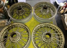 Alfa Romeo 4x Speichen Stahlfelgen der Marke Dunlop 4.0x15 /Jaguar, Lancia. usw.