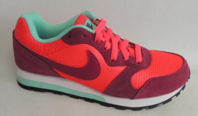 NEU Nike WMNS MD Runner 2 Größe 37,5 Damen Sneaker Schuhe 749869-600 Retro TOP