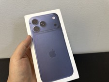 New Sealed Apple iPhone 17 Pro Max 256GB Blue Unlocked Apple Warranty (Seephoto)