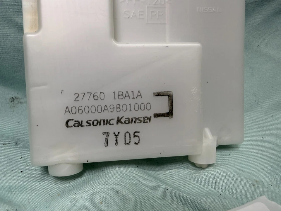 Módulo amplificador de CA de control de temperatura Infiniti EX35 2008-2010 27760-1BA1A Foto 2 de 4