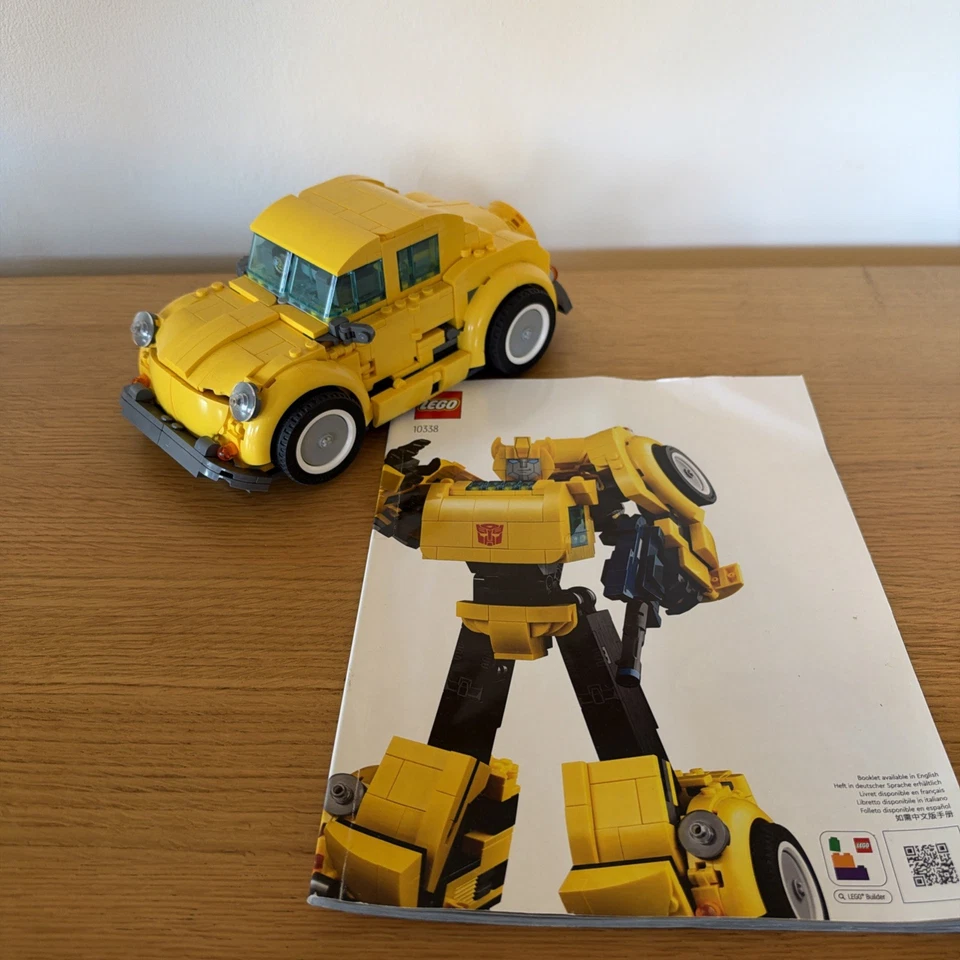 LEGO Icons 10338 Bumblebee, photo 1 of 5