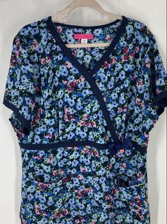 Betsey Johnson Womens Multicolor Floral Butterfly Scrub Top Size 2X Lot Of 3