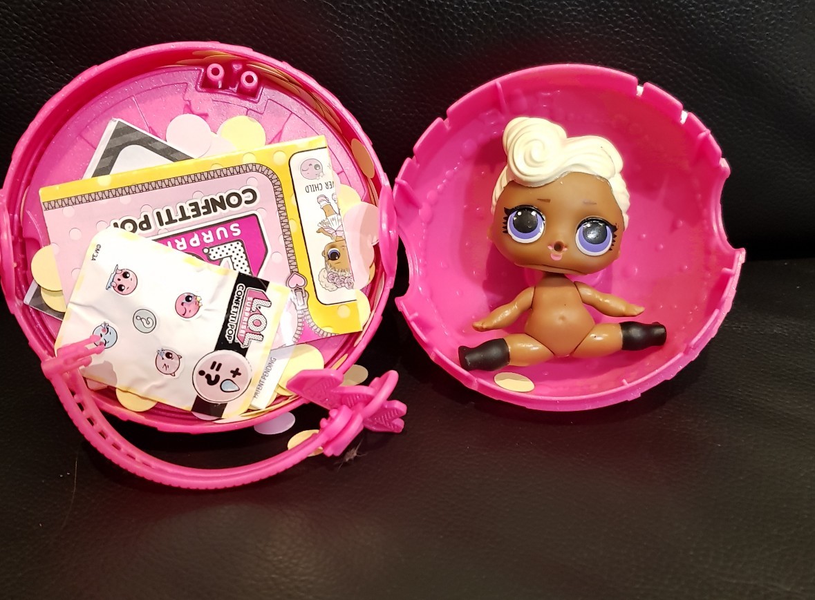 LOL FUNKY QT Surprise Series Confetti Pop