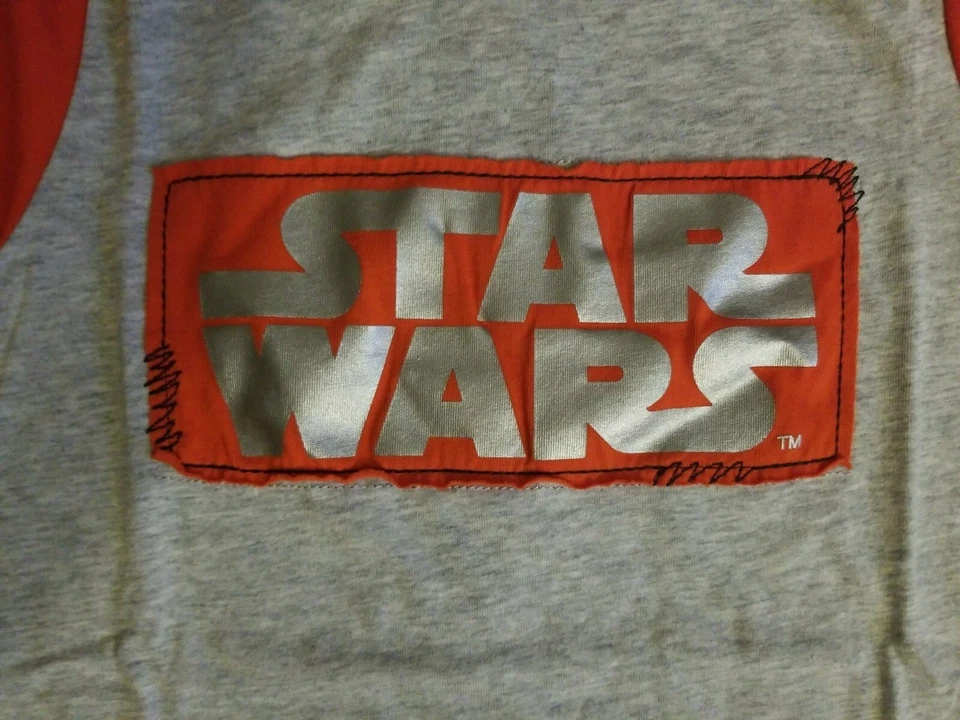 NUEVO CON ETIQUETAS Disney Parks Star Wars Niños Camiseta Talla S ~ Galaxy's Edge Foto 2 de 4