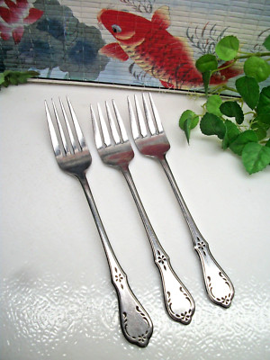 Oneida Northland   EVENING STAR   Stainless Steel  Dinner & Salad Forks   JAPAN