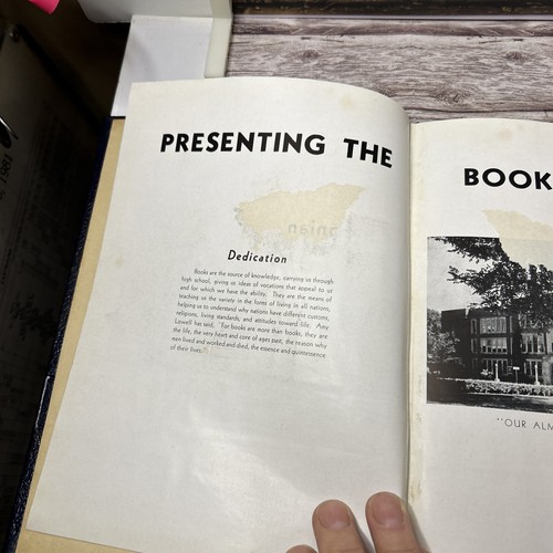 CLINTON HIGH SCHOOL IOWA 1945 YEARBOOK THE CLINTONIAN * AUTOGRAPHS WORLD WAR II - Picture 6 of 8