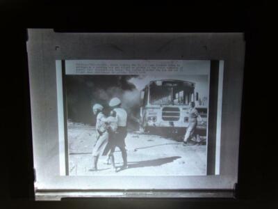 s/w Negativ Soweto Riots für weitere Fotos nach unten scrollen