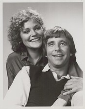 United States Beau Bridges Helen Shaver NBC TV Shows Actors 8x10 VTG Press Photo