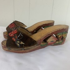 VINTAGE WWII 1940s Era Hand Carved Painted Wooden Shoes Sandals Novelty