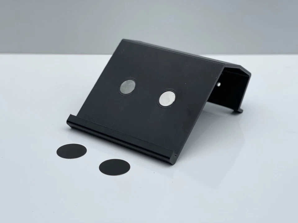 Suporte de painel para tablet Ford - LÁBIO UNIVERSAL - F150 F250 F350 F450 F550 F650 F750 - Imagem 2 de 4