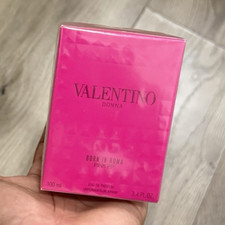 Valentino Donna Born In Roma Pink PP Valentino 香水 - 2023年の女性
