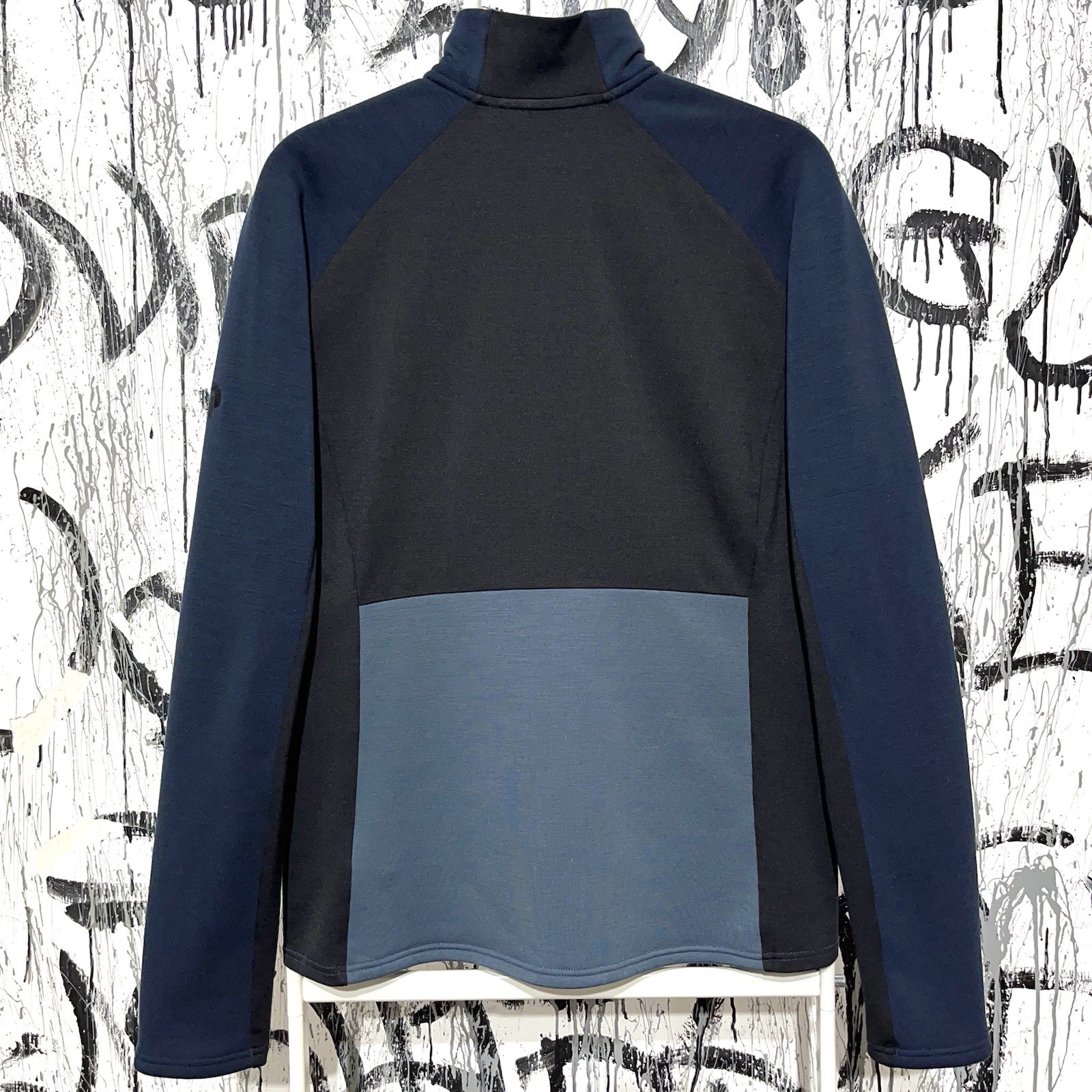 Peak Performance Vertical Mid Zip Jacket Mens Blu… - image 2