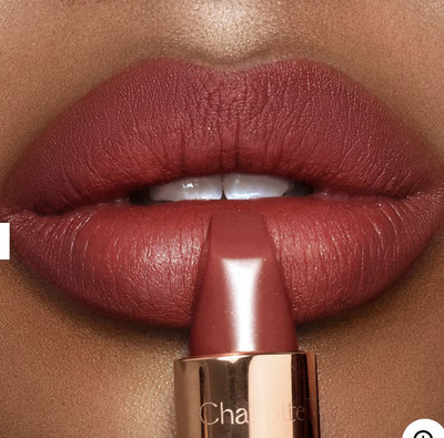 Charlotte Tilbury Matte Revolution Lippenstift Walk of No Shame