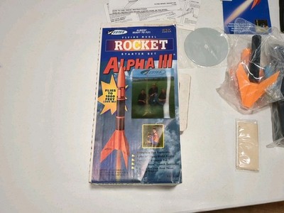 Estes Alpha III Flying Model Rocket Launch Set Kit EST1406 Open Box Sealed Bags