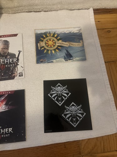 Witcher 3: Wild Hunt PS4 CIB con tutti gli extra - PlayStation 4 testato SPEDIZIONE GRATUITA - Foto 5 di 7