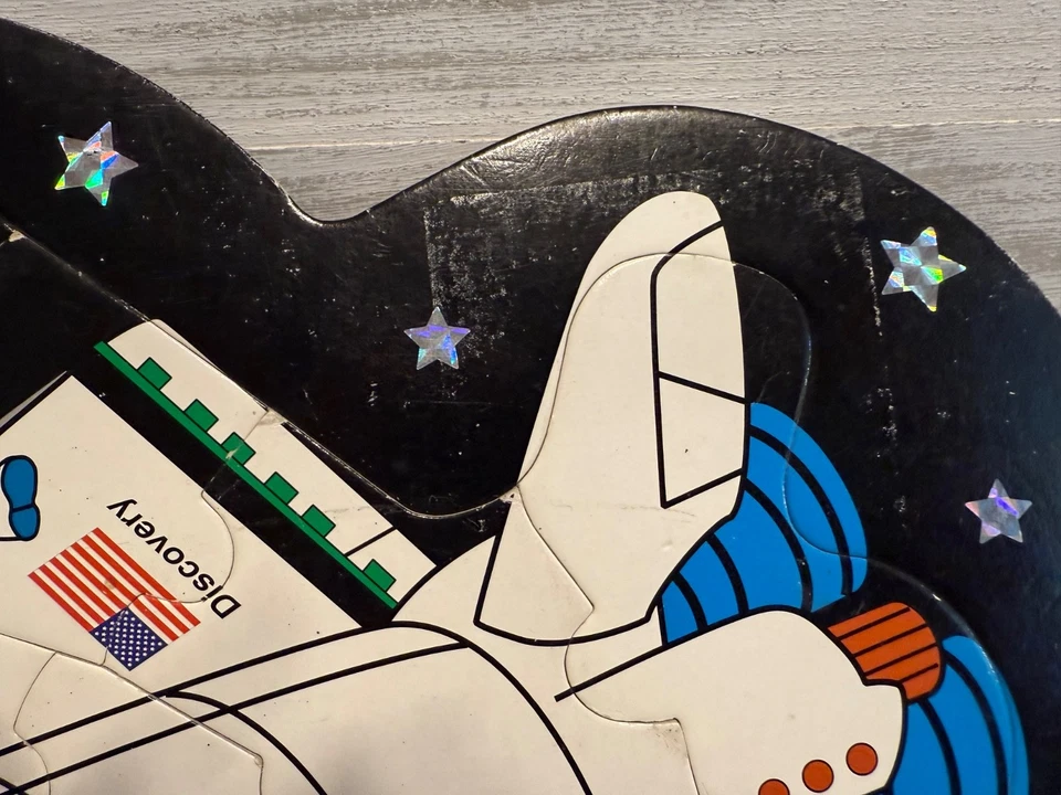 NASA Space Shuttle Discovery United States Inside Outside Puzzle Straight Edge  - Image 2 of 4