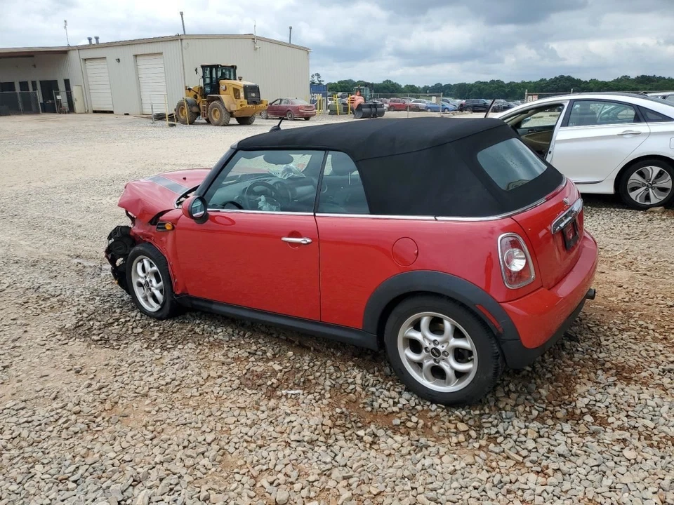 Fuse Box Engine Fits 12-16 COUNTRYMAN 2571596 - Image 2 of 4