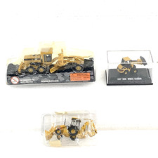Construction Lot of 3 Diecast Masters 84403, Ertle John Deere 310SE, Cat 906