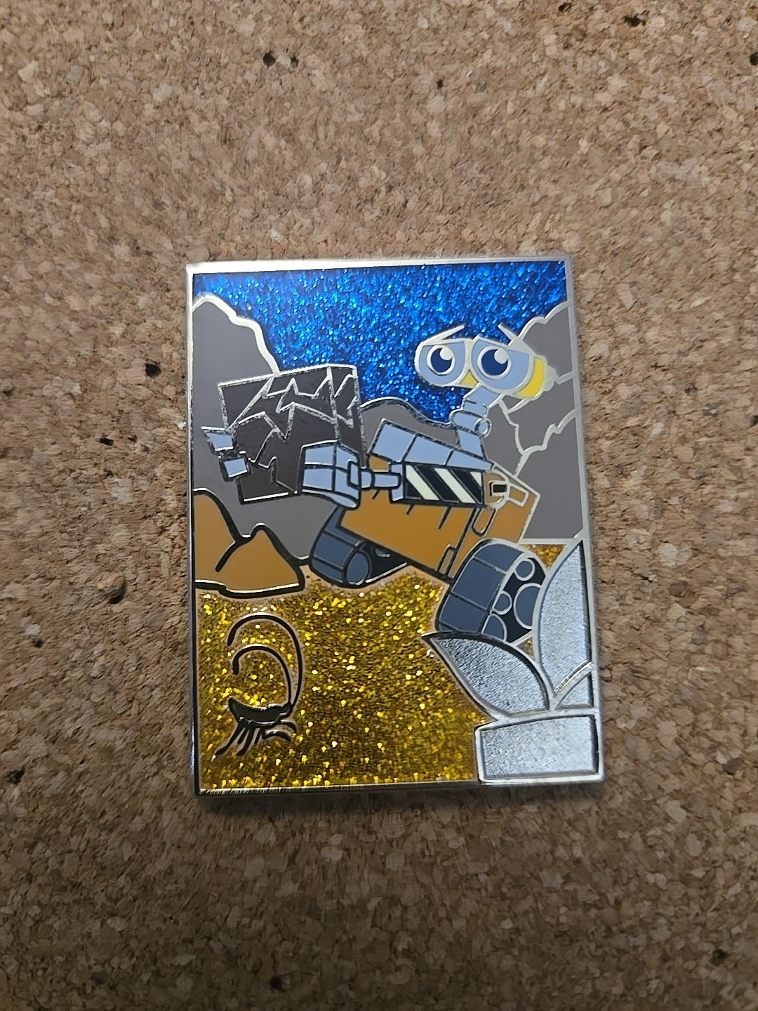 2013 Pixar Mystery Wall-E Puzzle CHASER LE 200 Disney  Walle Gold Pin Glitter 