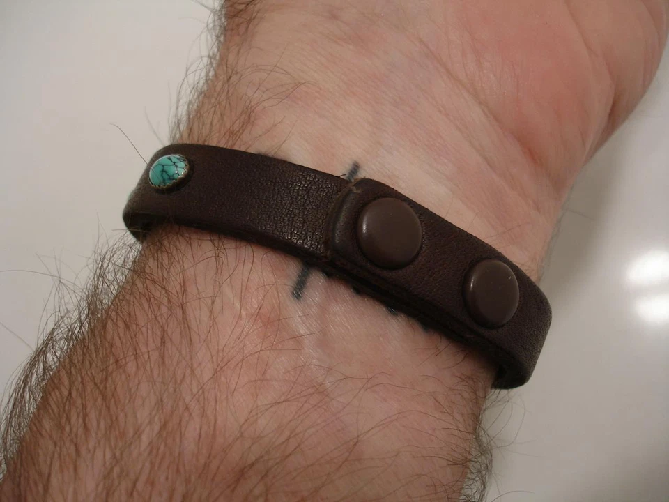 Pulsera de cuero marrón cabina redonda turquesa L Kingman L Laura Ingalls para mujer y hombre Foto 2 de 4