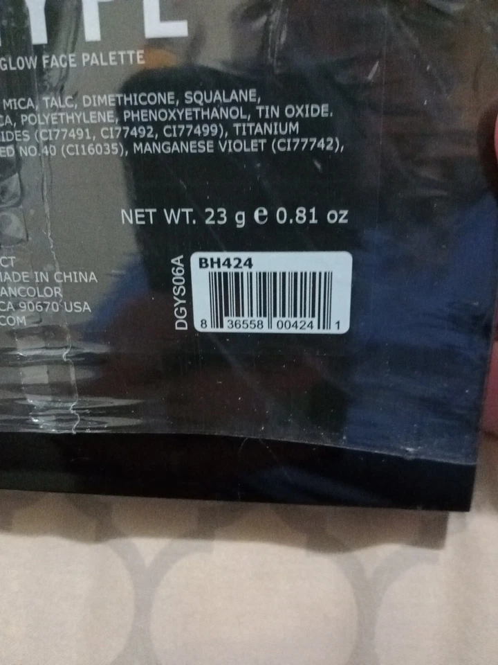 Kleancolor Hype Glow Face Palette With Mirror Sealed 9 Shades - Image 4 of 4