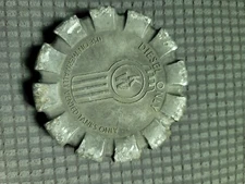 NEW GENUINE KENWORTH LOGO NON - LOCKING 3.5"  FUEL CAP 