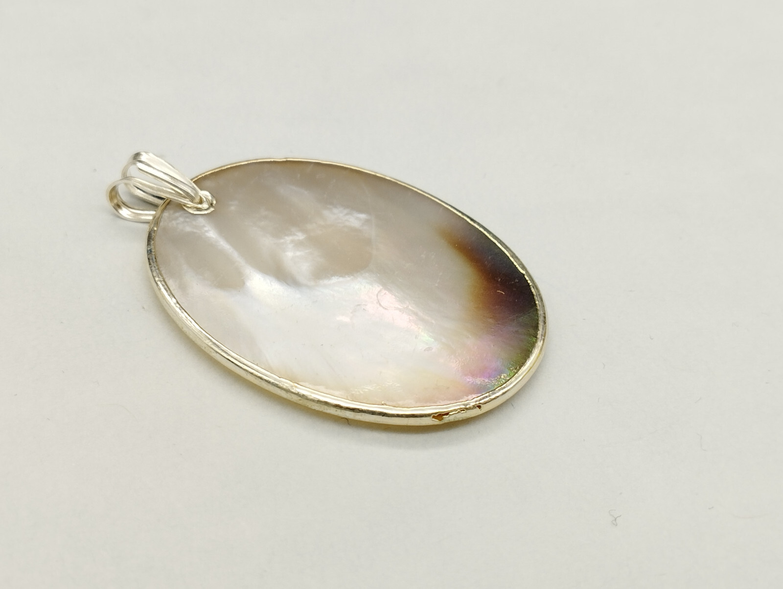 Pendentif Ancien En Argent Avec Camée En Nacre - Bijou Vintage, Bon état