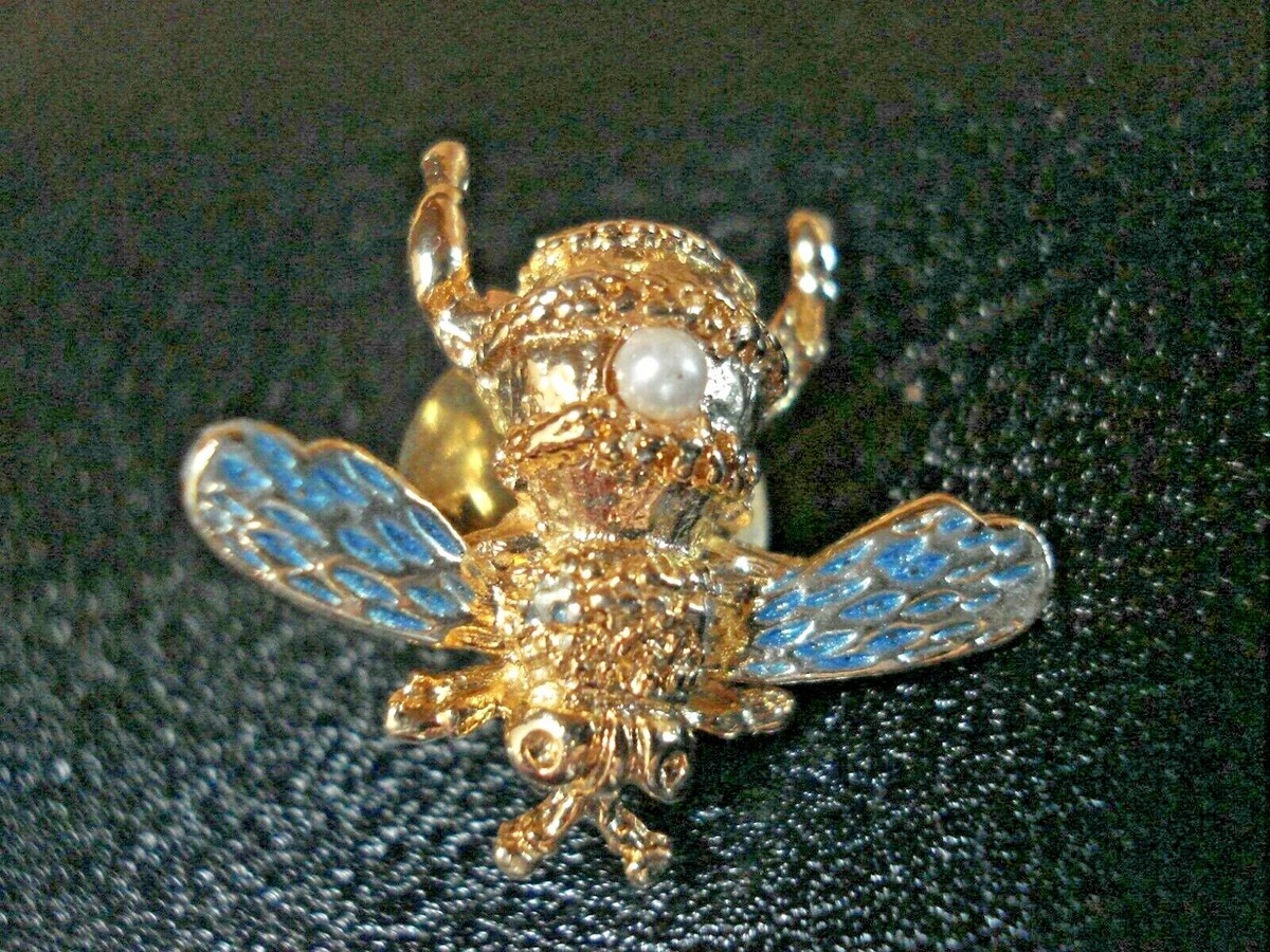 希少！VOGUE BIJOUX ヴィンテージブローチ　はち　蜂 希少！VOGUE BIJOUX ヴィンテージブローチ はち 蜂 - メルカリ